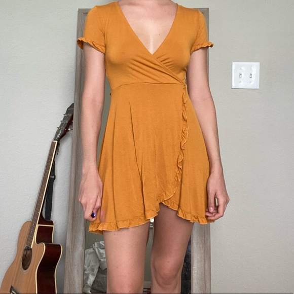 Forever 21 Dresses & Skirts - Mustard yellow mini dress